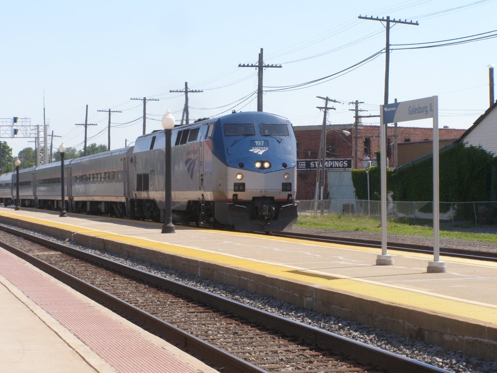 Carl Sandburg Amtrak train in Galesburg