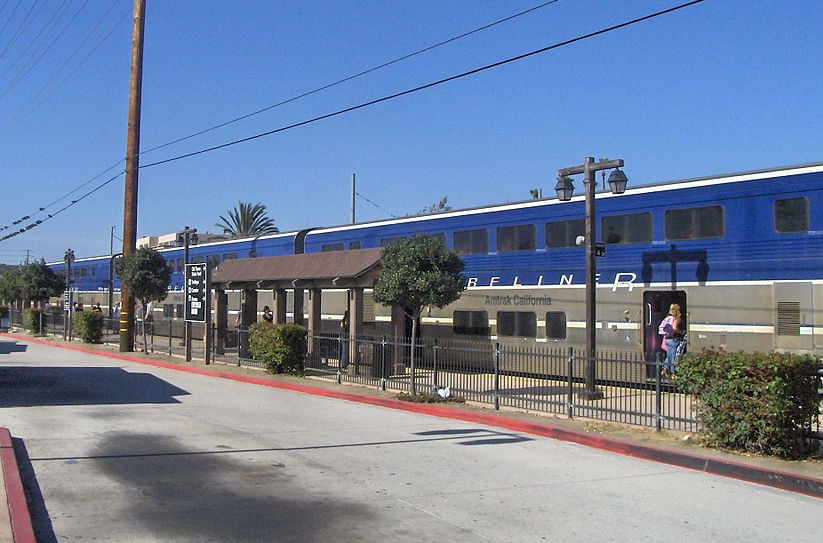 Which Amtrak station is closest to the San Diego&nbsp;airport?