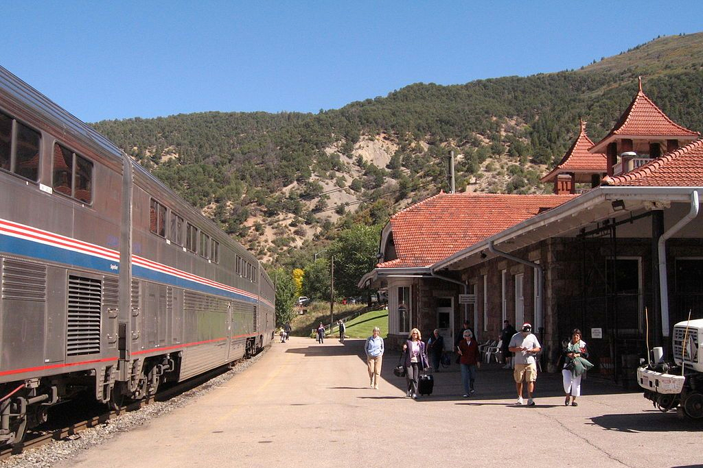 Glenwood Springs CO Amtrak Station