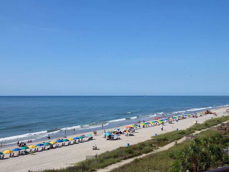 Which Amtrak station is closest to Myrtle&nbsp;Beach?