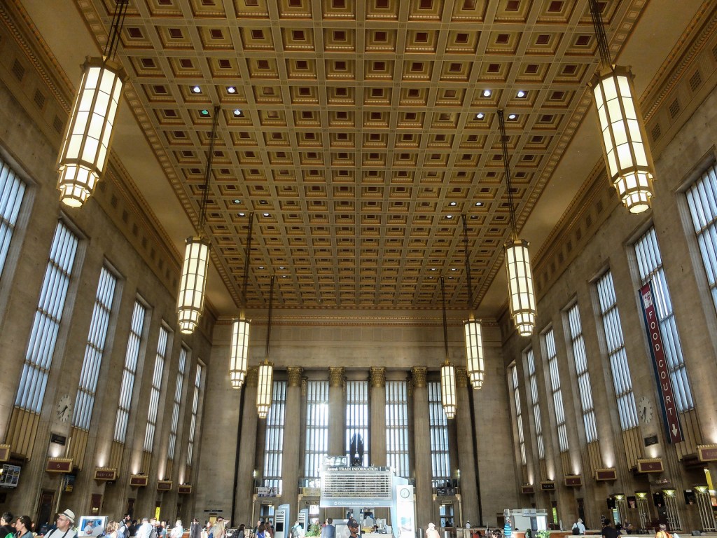 Amtrak travel between 30th Street Station and New York Penn: Tips and things to&nbsp;know