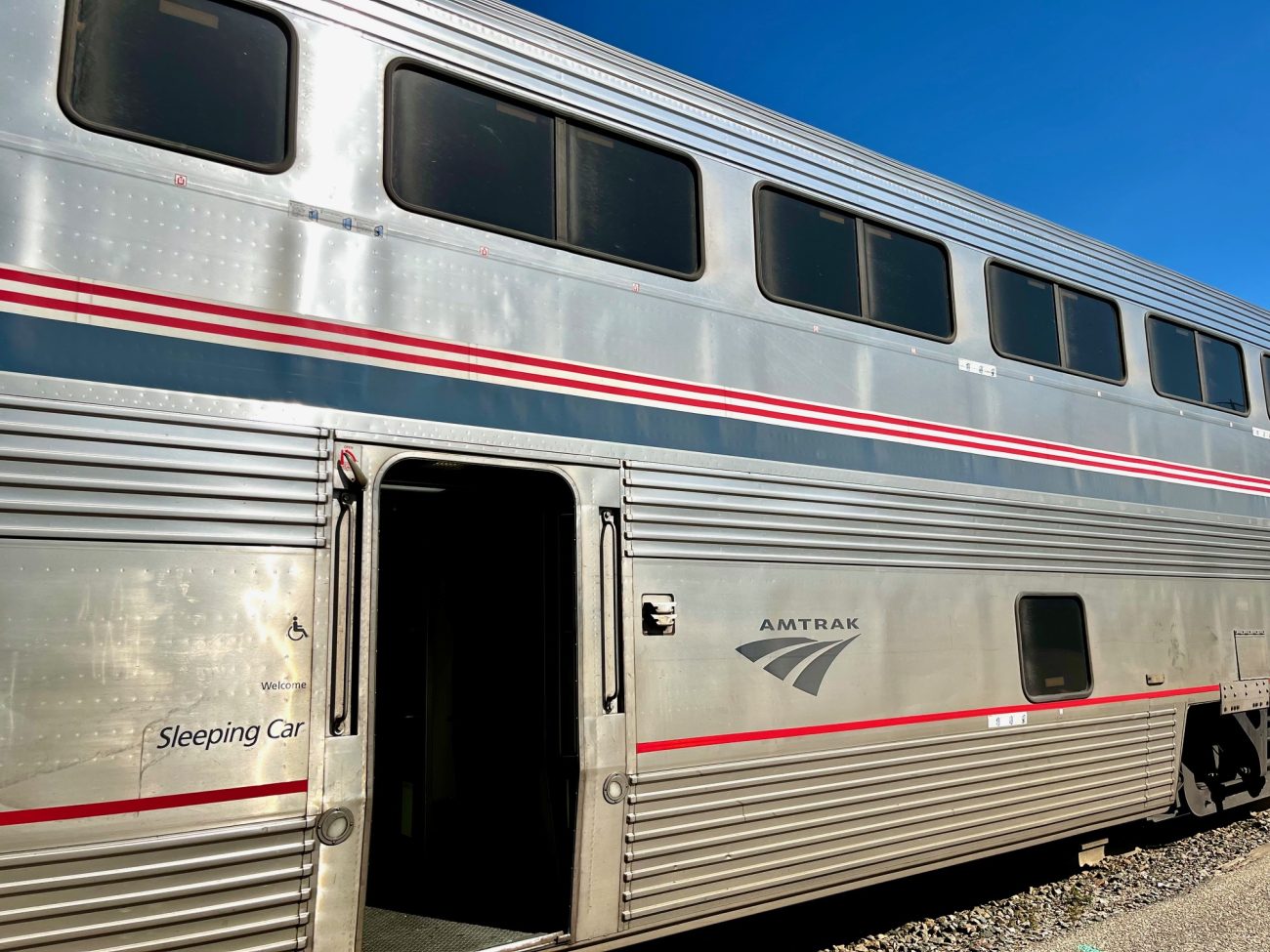 Upper vs lower level on Amtrak