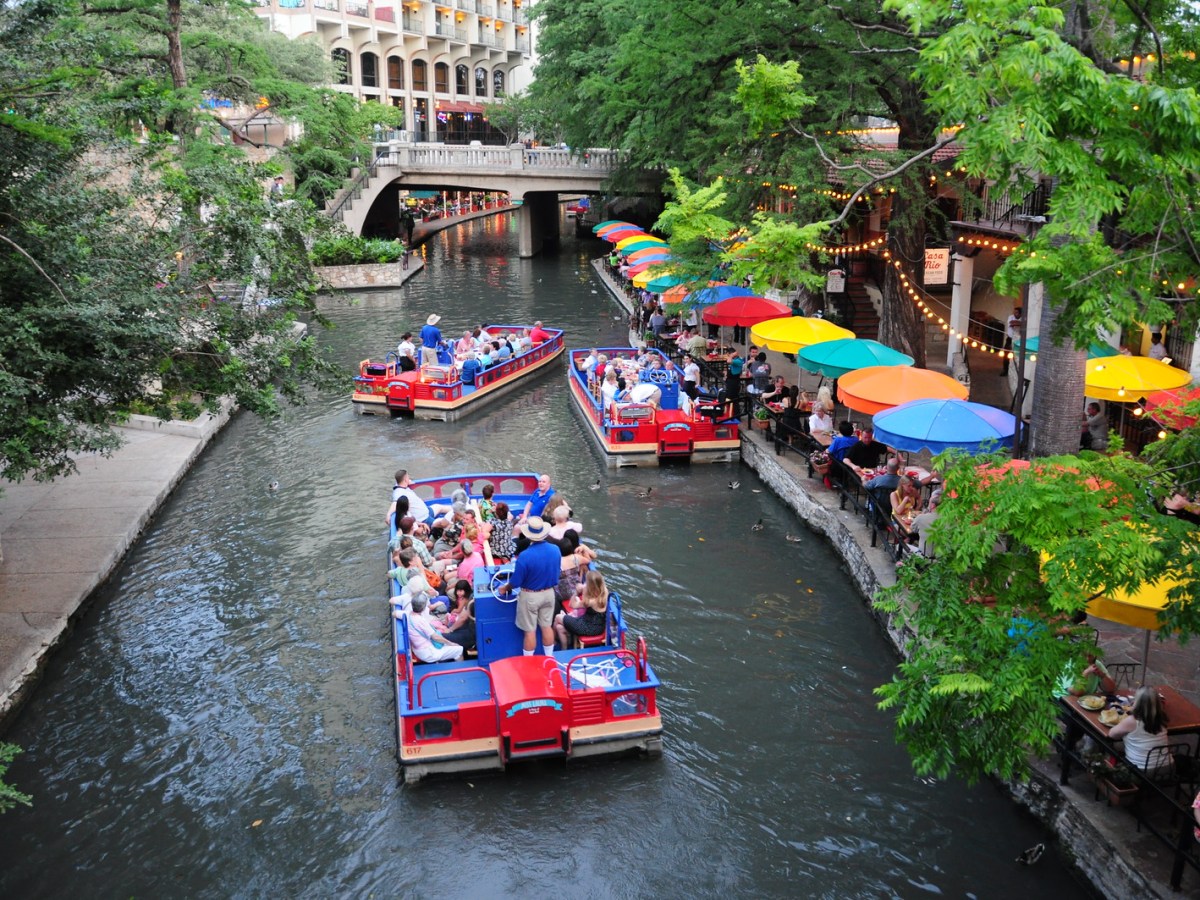 10 attractions on the Sunset Limited route to plan a trip&nbsp;around